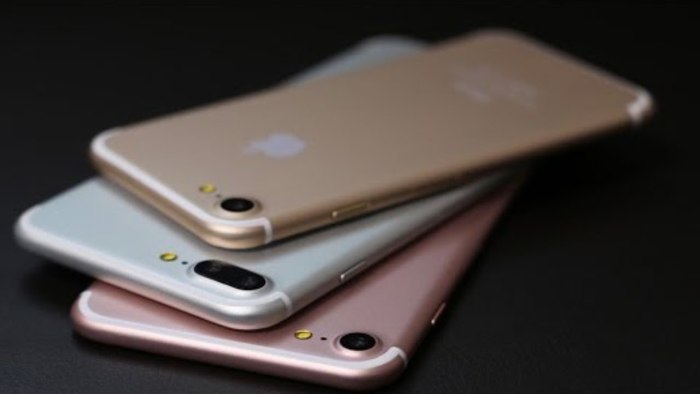 iPhone 7 (Gold და Rose Gold) და iPhone 7 Plus (Silver)