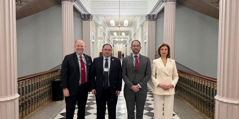 ნიკოლოზ სამხარაძე