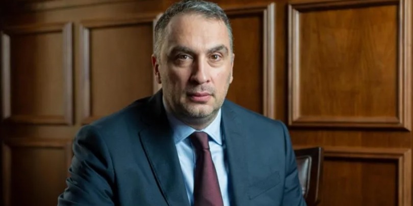 ვიქტორ ყიფიანი